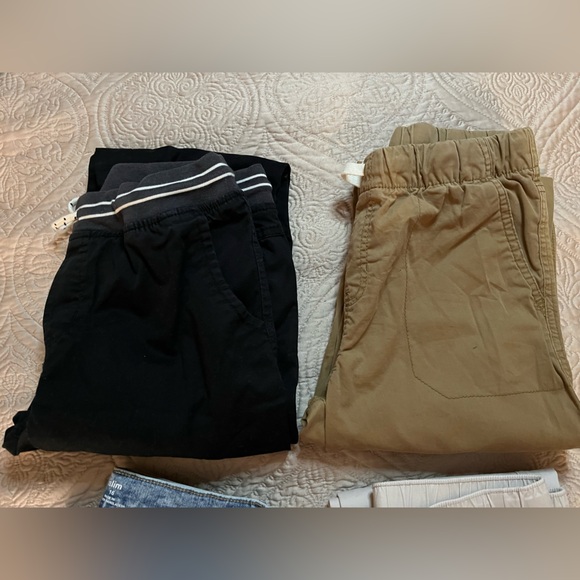 Boys Jean and Pants Lot of 4 - Black, Tan, Denim, Khaki Size 16 - Picture 3 of 14